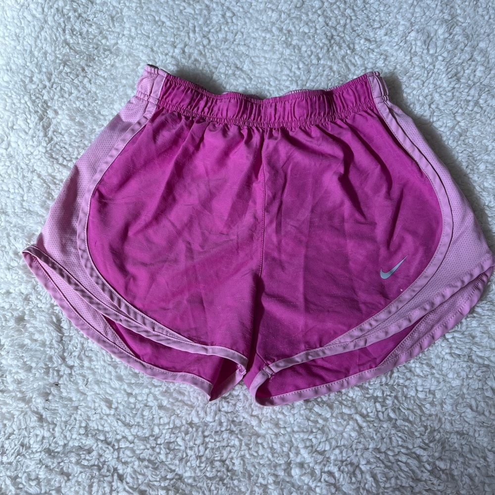 ❤️‍🔥3/$15❤️‍🔥 Women’s XS Nike Shorts